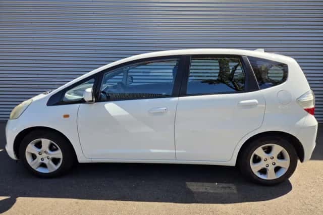 Honda Jazz (2010) thumbnail 5
