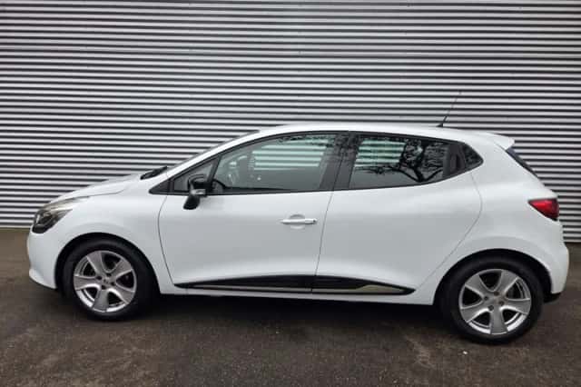 Renault Clio (2015) thumbnail 4