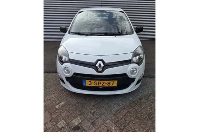 Renault Twingo (2013) thumbnail 2