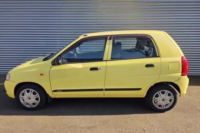 Suzuki Alto (2005) thumbnail 4