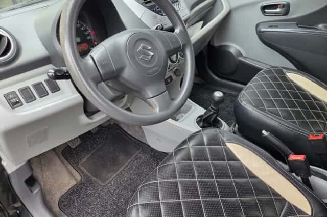Suzuki Alto (2011) thumbnail 3