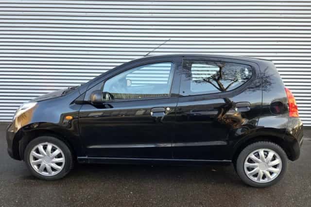 Suzuki Alto (2011) thumbnail 4