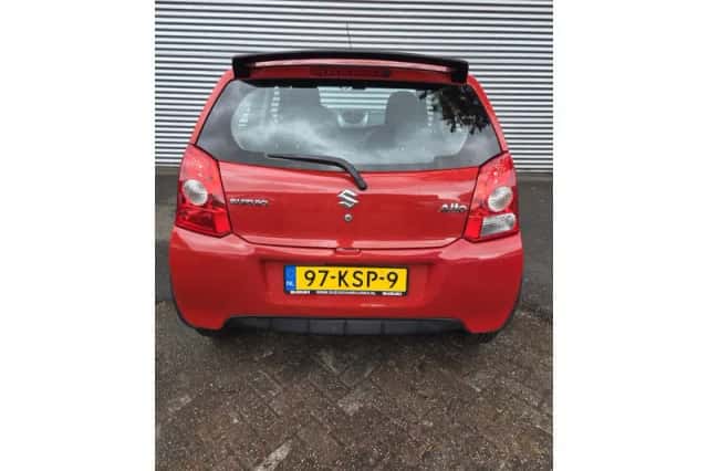 Suzuki Alto (2010) thumbnail 6