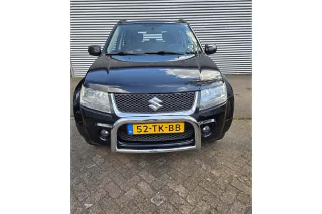 Suzuki Grand Vitara (2006) thumbnail 4
