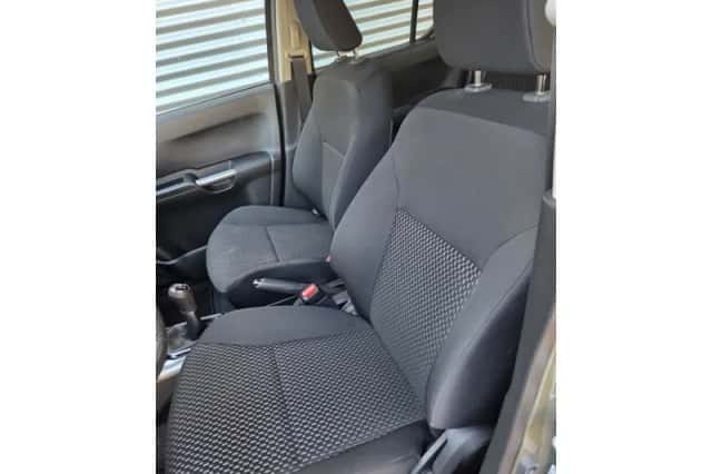 Suzuki Ignis (2023) thumbnail 2