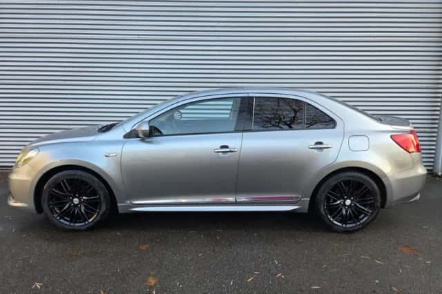 Suzuki Kizashi (2011) thumbnail 4