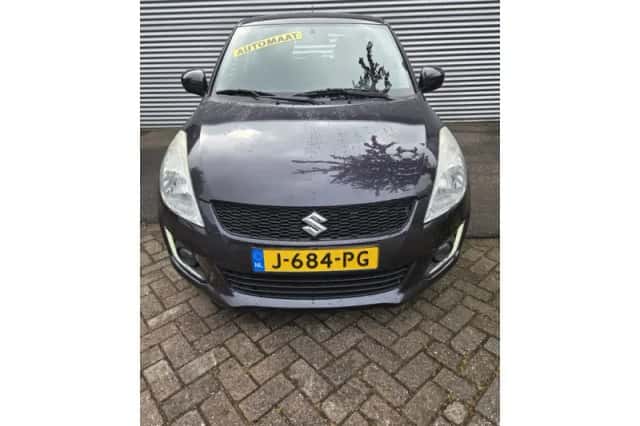 Suzuki Swift (2016) thumbnail 6