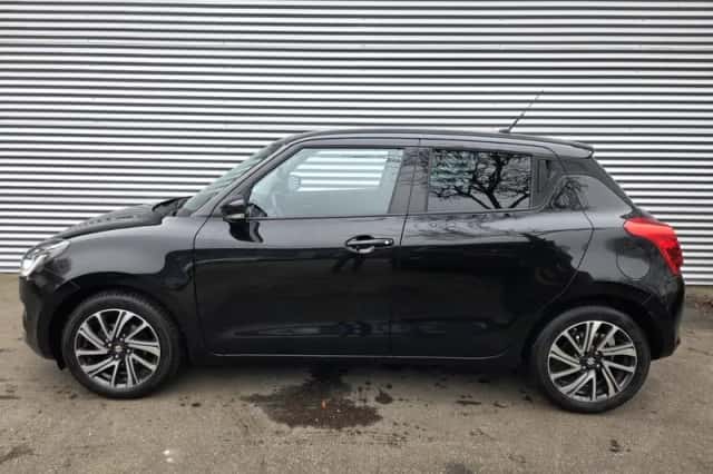 Suzuki Swift (2023) thumbnail 4