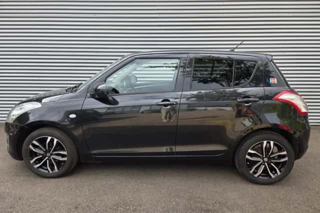 Suzuki Swift (2016) thumbnail 4