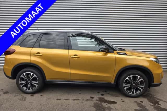 Suzuki Vitara (2023) thumbnail 1