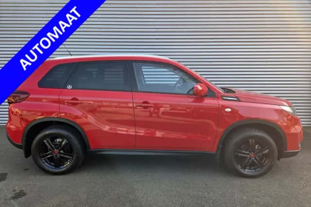 Suzuki Vitara (2021) thumbnail 1