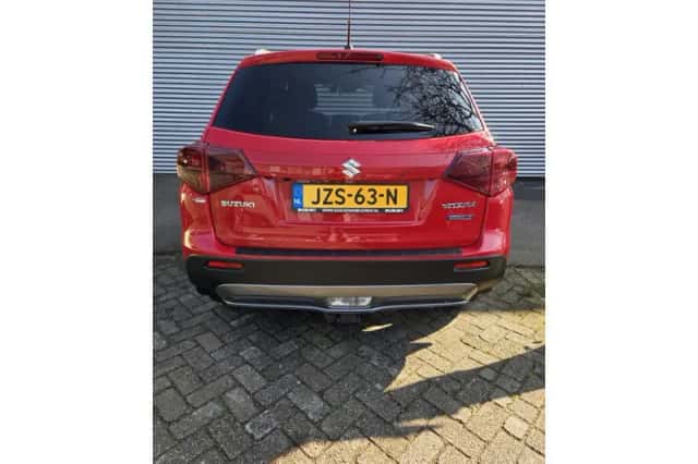 Suzuki Vitara (2021) thumbnail 6