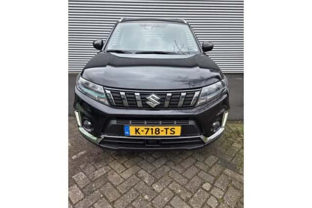 Suzuki Vitara (2021) thumbnail 5