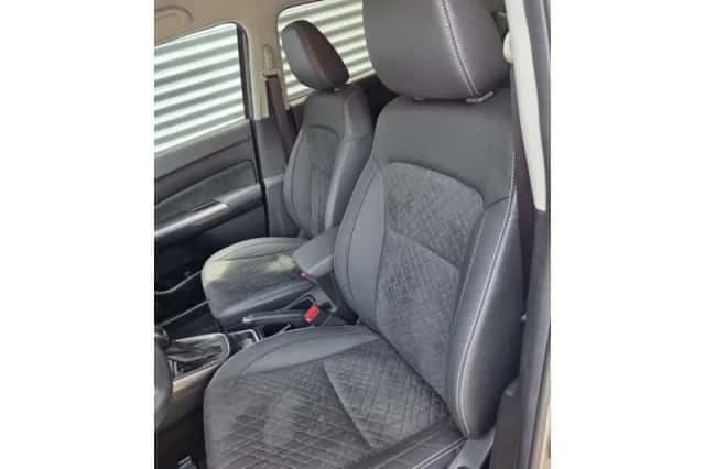 Suzuki Vitara (2024) thumbnail 3