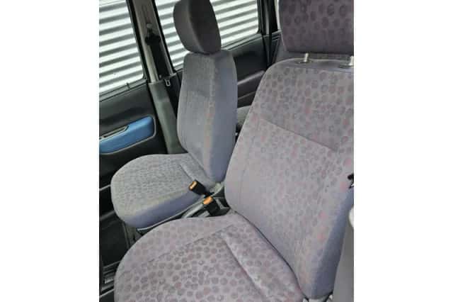 Suzuki Wagon (2001) thumbnail 6