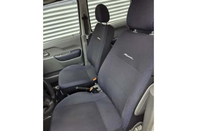 Suzuki Wagon R+ (2003) thumbnail 6