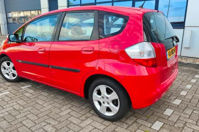 Honda Jazz (2009) thumbnail 3