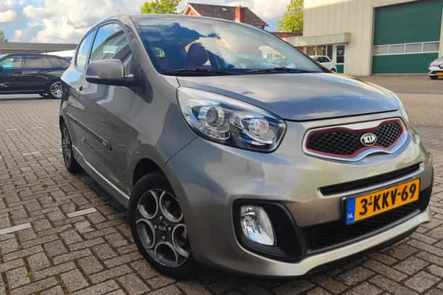 Kia Picanto (2013) thumbnail 5
