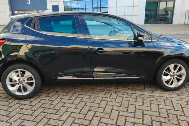 Renault Clio (2016) thumbnail 4