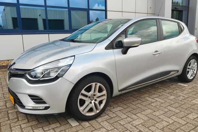 Renault Clio (2017) thumbnail 1