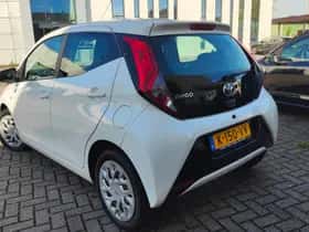 Toyota Aygo (2021) thumbnail 4