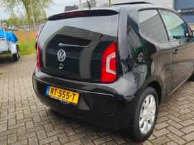 Volkswagen Up! (2013) thumbnail 3