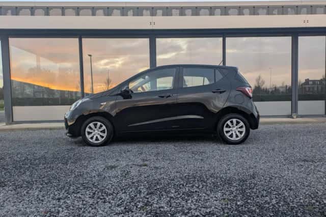 Hyundai i10 (2018) thumbnail 2