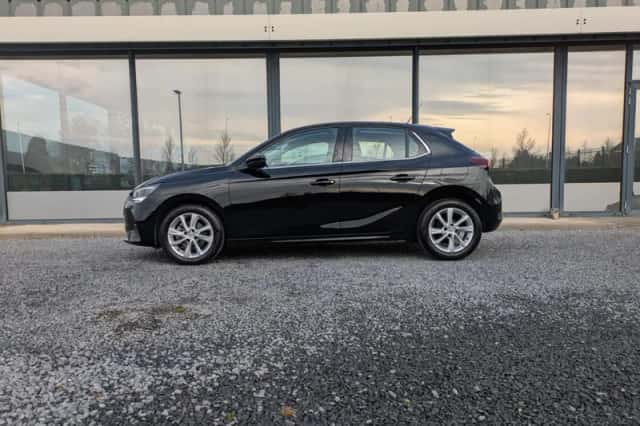 Opel Corsa (2022) thumbnail 2