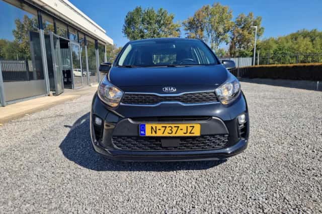 Kia Picanto (2021) thumbnail 5