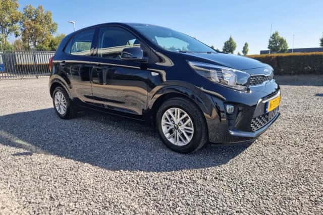 Kia Picanto (2021) thumbnail 6