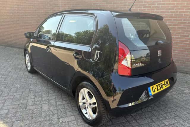 SEAT Mii (2019) thumbnail 2