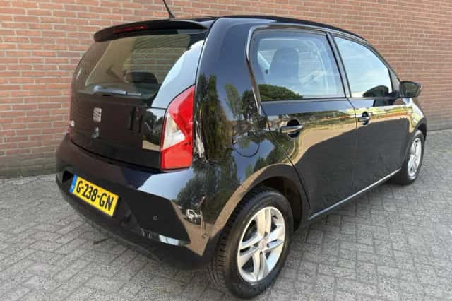 SEAT Mii (2019) thumbnail 3