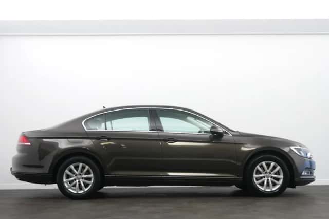 Volkswagen Passat (2017) thumbnail 15