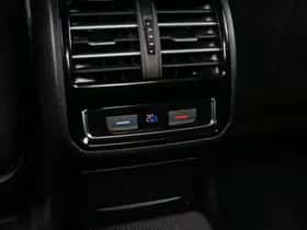 Volkswagen Passat (2017) thumbnail 31