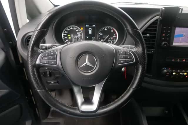 Mercedes-Benz Vito (2018) thumbnail 19