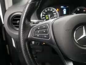 Mercedes-Benz Vito (2018) thumbnail 26