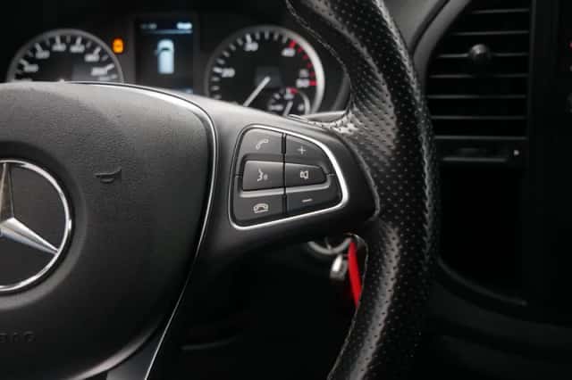 Mercedes-Benz Vito (2018) thumbnail 27