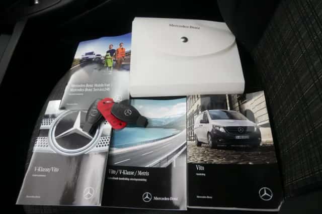 Mercedes-Benz Vito (2018) thumbnail 32