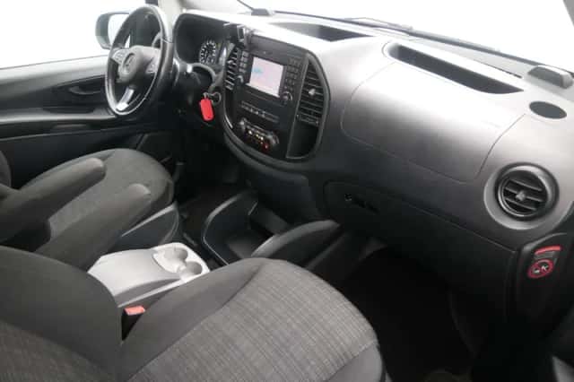 Mercedes-Benz Vito (2018) thumbnail 7