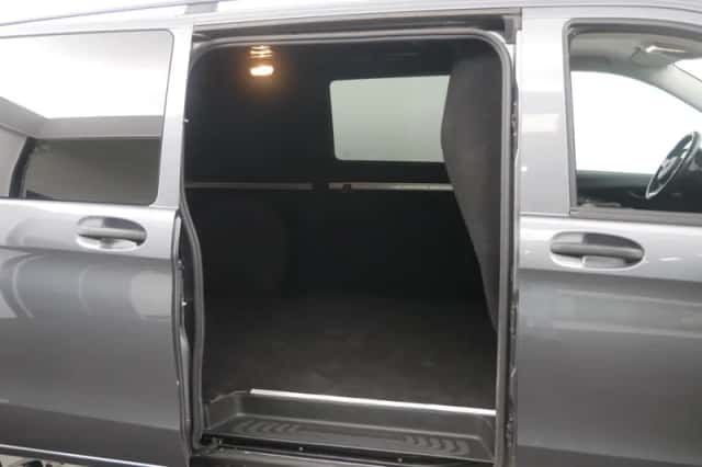 Mercedes-Benz Vito (2018) thumbnail 10