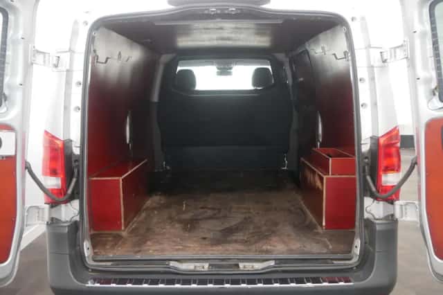 Mercedes-Benz Vito (2017) thumbnail 11