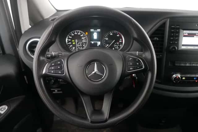 Mercedes-Benz Vito (2017) thumbnail 17