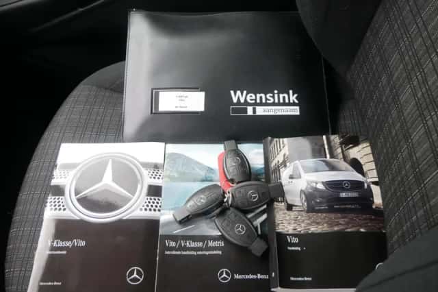 Mercedes-Benz Vito (2017) thumbnail 28