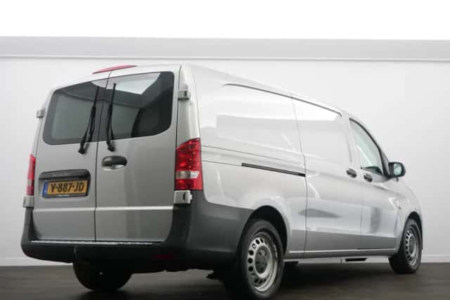 Mercedes-Benz Vito (2017) thumbnail 4