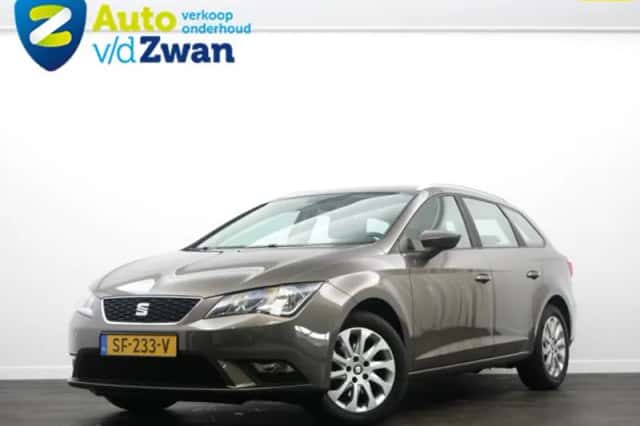 SEAT Leon (2015) thumbnail 1