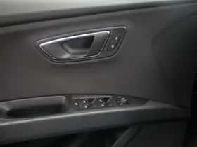 SEAT Leon (2015) thumbnail 27