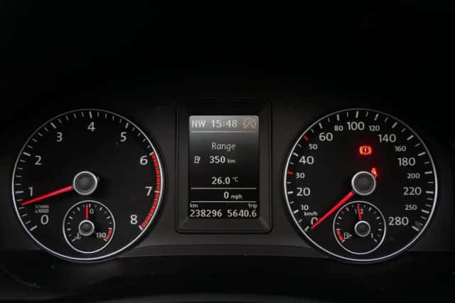 Volkswagen Eos (2011) thumbnail 33