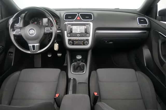 Volkswagen Eos (2011) thumbnail 6
