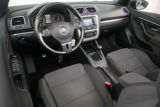Volkswagen Eos (2011) thumbnail 8