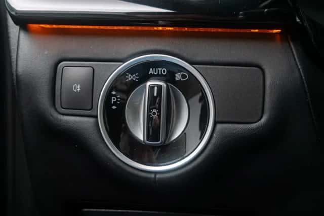 Mercedes-Benz CLS-Klasse (2013) thumbnail 38